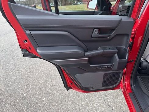 Used 2025 Toyota 4Runner SR5 image 14