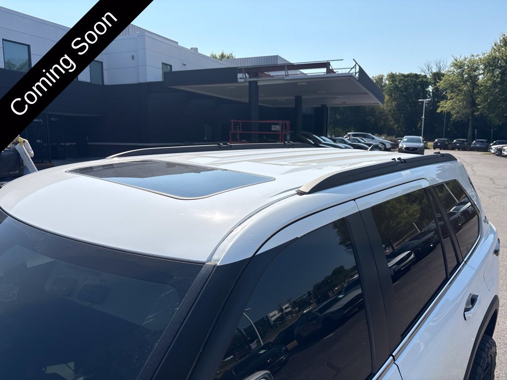 Used 2024 Toyota Sequoia SR5 w/ SR5 Premium Package AWD/4WD image 7