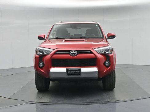 Used 2024 Toyota 4Runner TRD Off-Road image 23