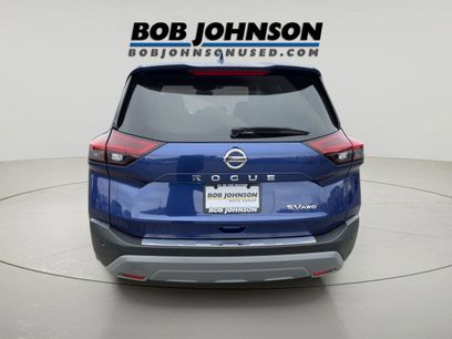 Used 2021 Nissan Rogue SV w/ Premium Package