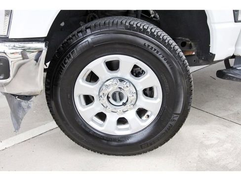 Used 2024 Ford F350 XLT w/ FX4 Off-Road Package AWD/4WD image 29