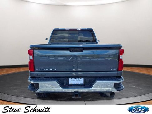 Used 2020 Chevrolet Silverado 2500 LTZ w/ LTZ Convenience Package AWD/4WD image 23