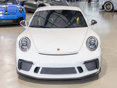 Used 2018 Porsche 911 GT3 image 9