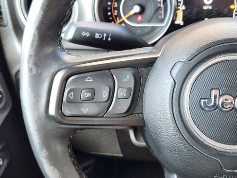 Used 2023 Jeep Wrangler Unlimited Sport AWD/4WD image 18
