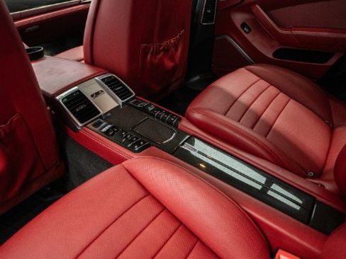Used 2016 Porsche Panamera GTS AWD/4WD image 20