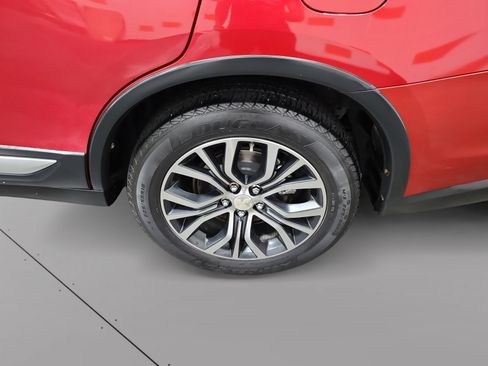Used 2016 Mitsubishi Outlander SE AWD/4WD image 14