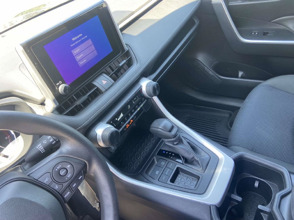 Used 2023 Toyota RAV4 LE FWD image 21