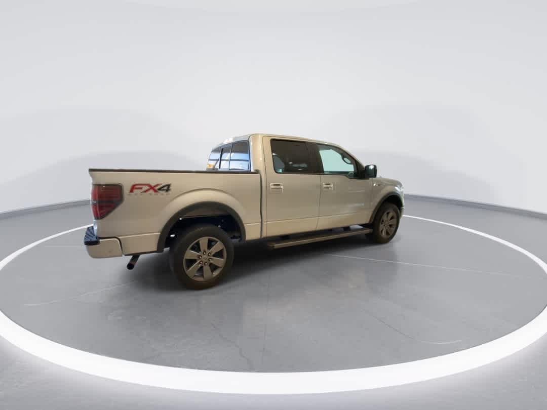 Used 2014 Ford F150 FX4 w/ Equipment Group 402A Luxury AWD/4WD image 8