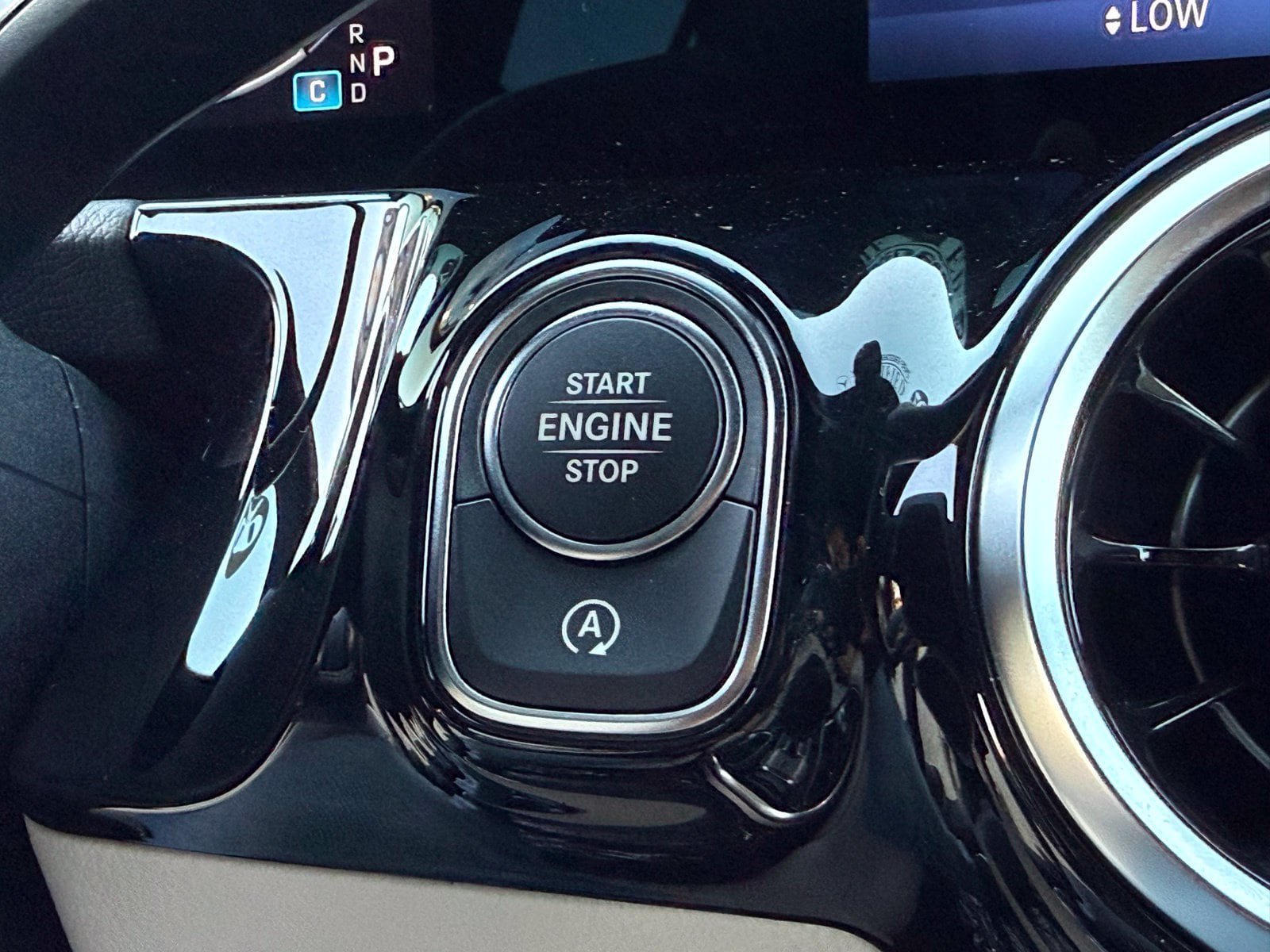 Used 2026 Mercedes-Benz GLA 250 image 34