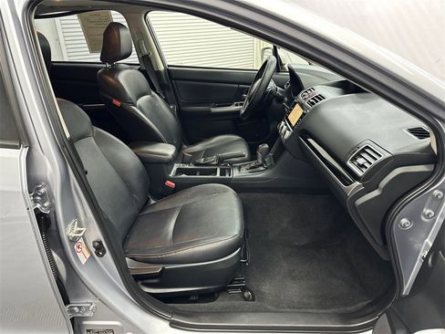 Used 2016 Subaru Crosstrek 2.0i Limited image 13