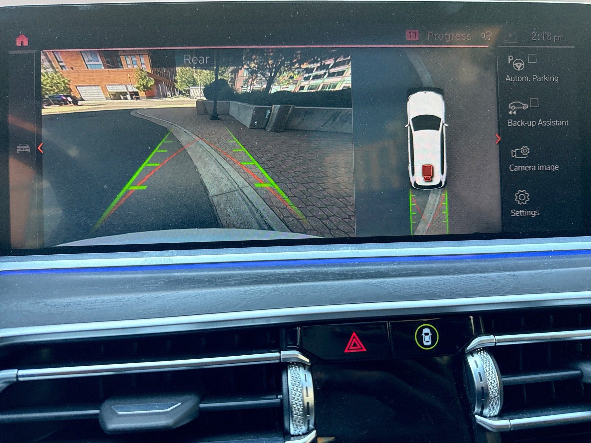 Used 2020 BMW X7 M50i AWD/4WD image 25