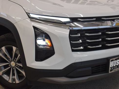 Used 2025 Chevrolet Equinox LT AWD/4WD image 30