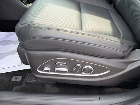 Certified 2026 Hyundai Palisade Calligraphy AWD/4WD image 11