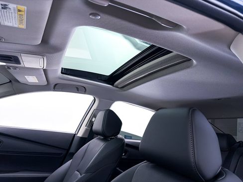 Used 2026 Honda Accord Touring image 5