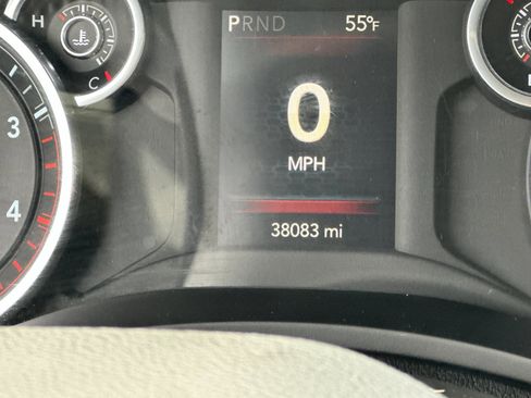 Used 2024 RAM 2500 Big Horn image 26