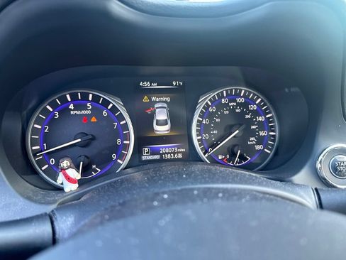 Used 2014 INFINITI Q50 Premium w/ All Weather Package RWD image 9