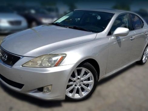 Used 2008 Lexus IS 250 RWD image 2