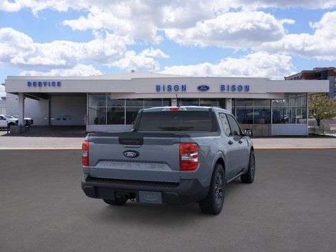 New 2025 Ford Maverick XLT image 8