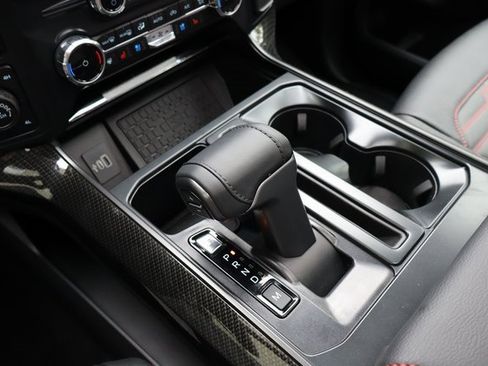 New 2025 Ford F150 Lariat w/ Equipment Group 502A High image 35