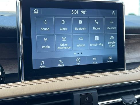 Used 2020 Lincoln Corsair Reserve w/ Equipment Group 201A AWD/4WD image 21