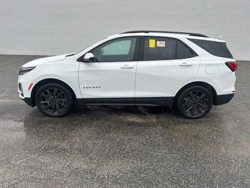 Certified 2024 Chevrolet Equinox RS image 1