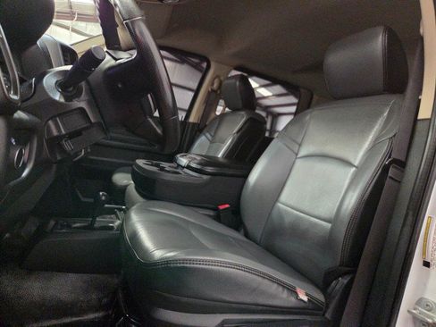 Used 2020 RAM 3500 Tradesman w/ Chrome Appearance Group AWD/4WD image 70