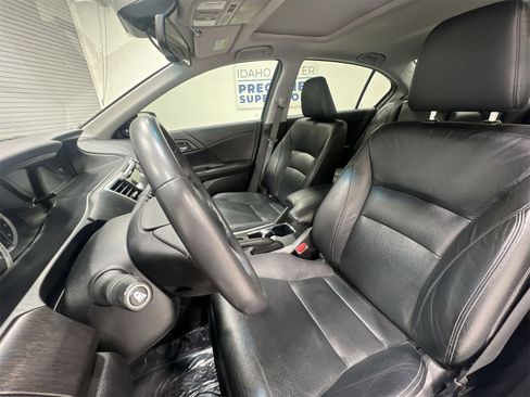 Used 2015 Honda Accord EX-L image 11