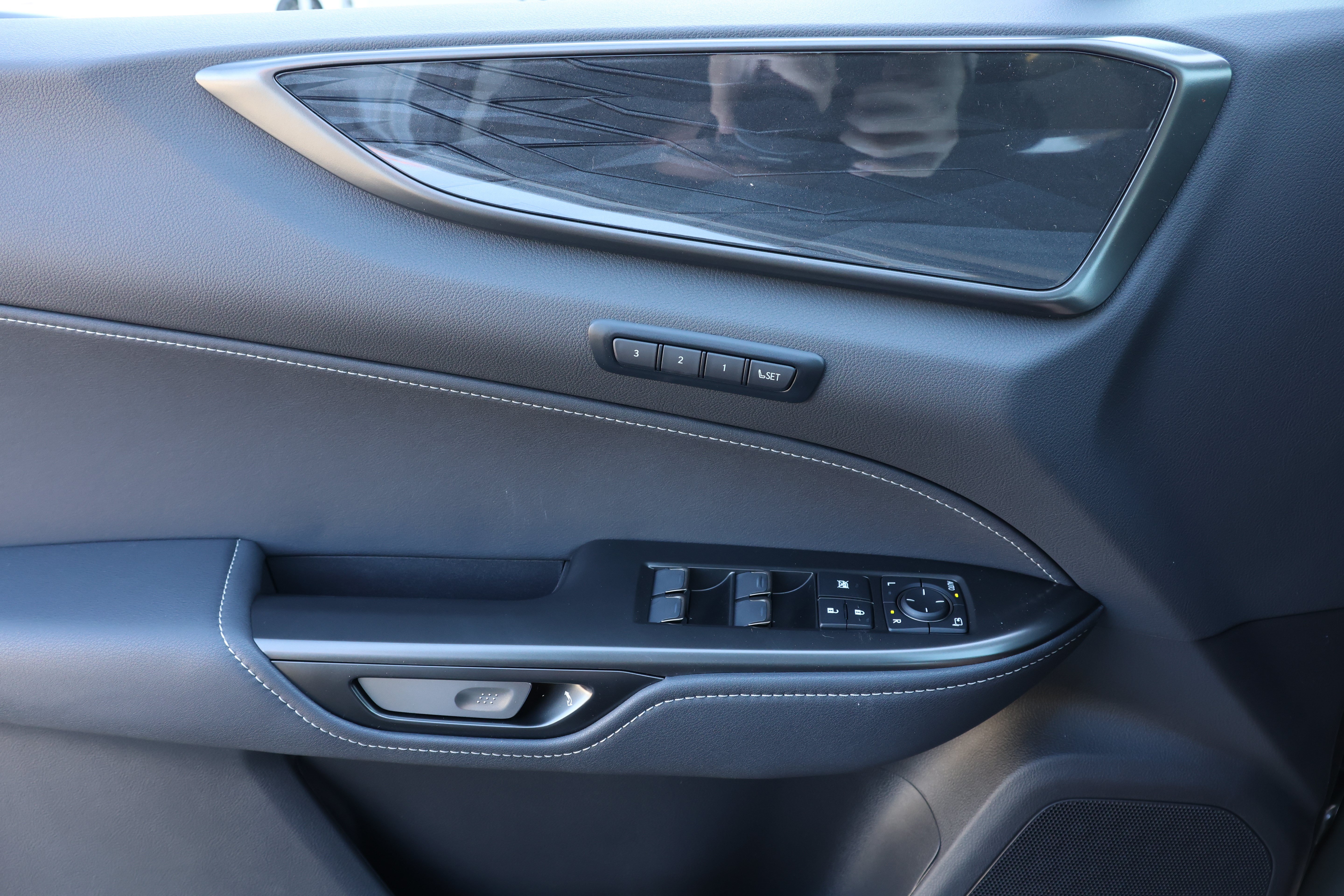 Used 2026 Lexus NX 350 AWD w/ Accessory Package (2T) image 12