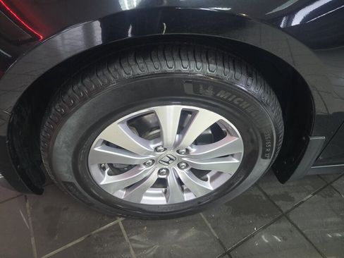 Used 2015 Honda Odyssey EX image 28