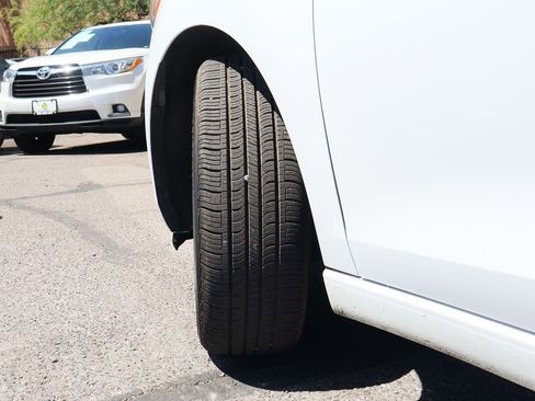Used 2017 Chevrolet Spark LT image 6