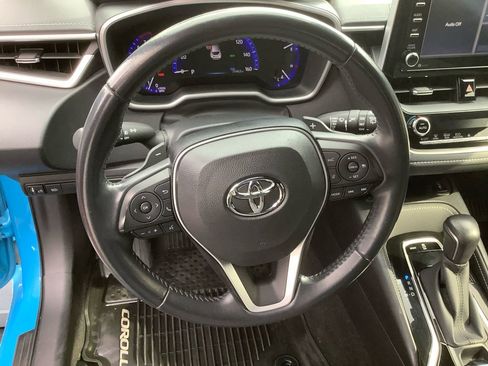 Used 2019 Toyota Corolla XSE image 9