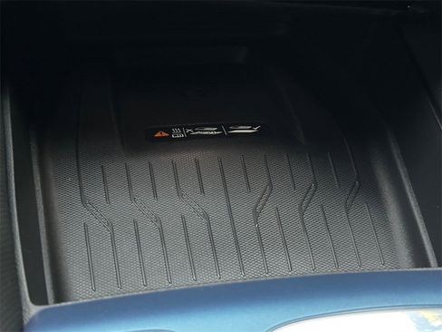 New 2026 Chevrolet Equinox EV LT image 29