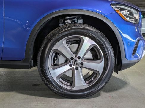 Certified 2022 Mercedes-Benz GLC 300 image 20