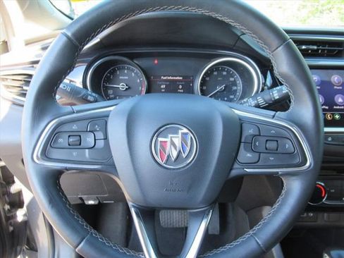 Used 2021 Buick Encore GX Preferred FWD image 19