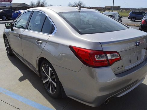 Used 2016 Subaru Legacy 2.5i Limited image 3