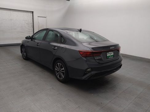 Used 2024 Kia Forte LXS FWD image 3