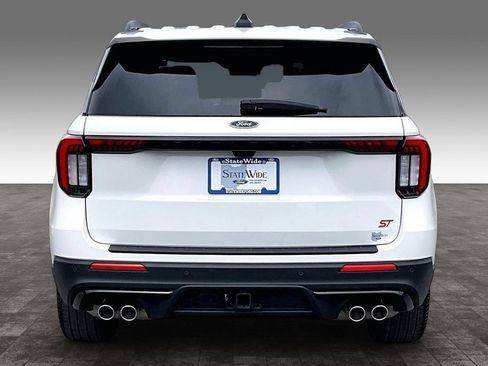 Used 2025 Ford Explorer ST AWD/4WD image 28