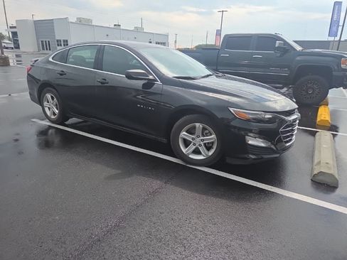 Used 2022 Chevrolet Malibu LS FWD image 11