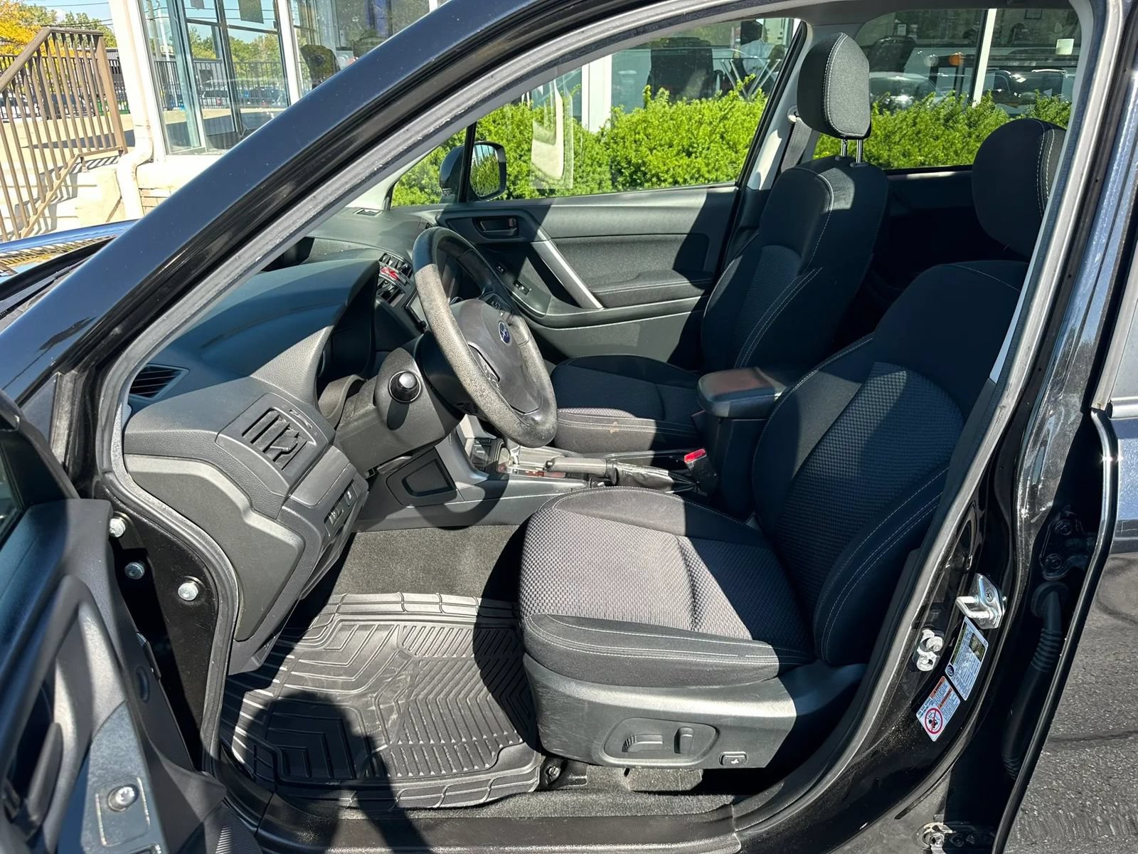 Used 2015 Subaru Forester 2.5i Premium w/ All-Weather Package AWD/4WD image 9
