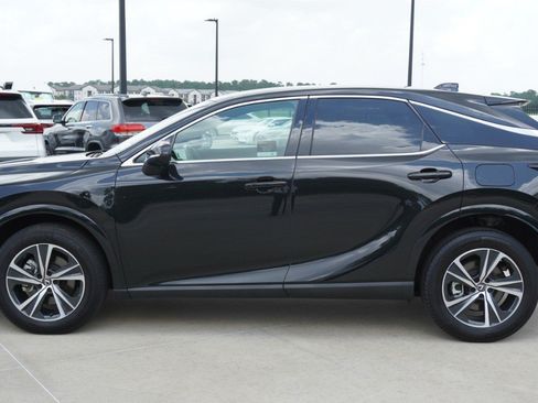 Certified 2025 Lexus RX 350 FWD w/ Accessory Package image 5