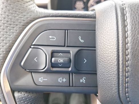 Used 2026 Toyota Tundra Limited w/ Power Package AWD/4WD image 22