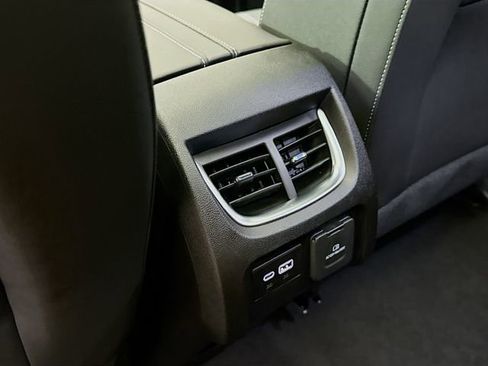 Used 2025 Chevrolet Blazer LT w/ Sound & Technology Package image 29