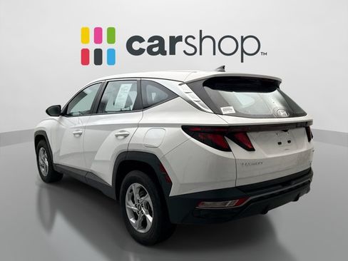 Used 2024 Hyundai Tucson SE AWD/4WD image 3