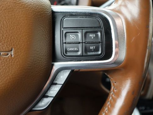 Used 2019 RAM 2500 Laramie image 30