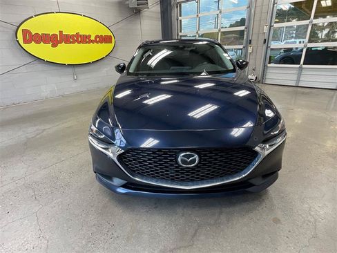 Used 2021 MAZDA MAZDA3 s FWD image 8