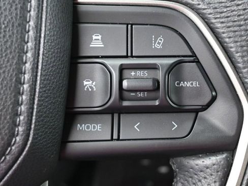 Used 2025 Toyota Tundra Limited w/ TRD Off-Road Package AWD/4WD image 18