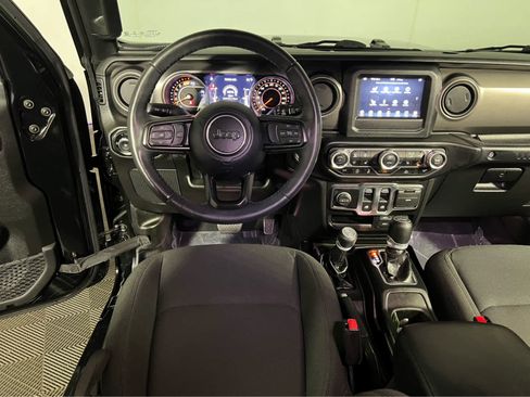 Used 2022 Jeep Wrangler Sport AWD/4WD image 13