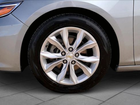 Used 2024 Chevrolet Malibu LT image 11