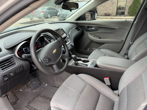 Used 2016 Chevrolet Impala LS w/ Power Convenience Package image 10