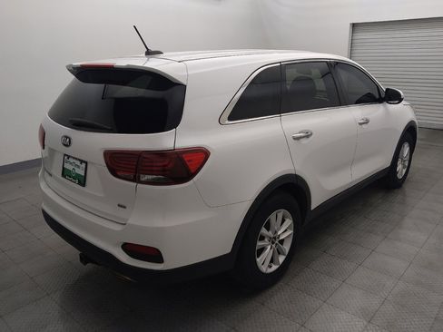Used 2020 Kia Sorento L image 9